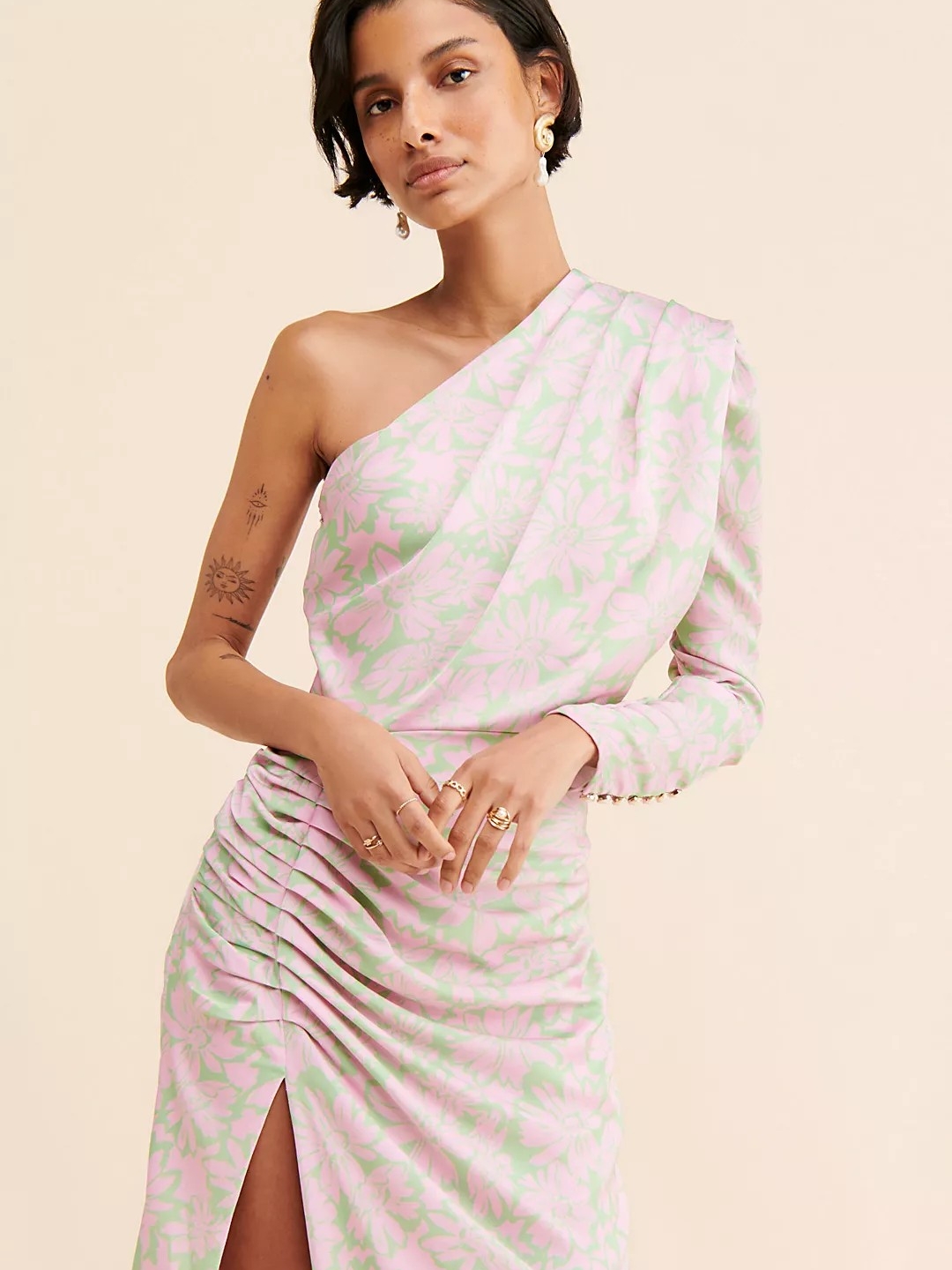 One-Shoulder Pink Floral Ruched Dress